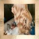 Etern'l Haarwuchstherapie und glänzendes, hydratisiertes Haar + Haarshampoo Bürste